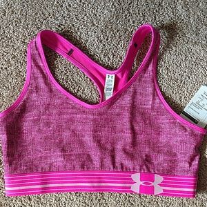 NWT Under Armour Sports Bra Large